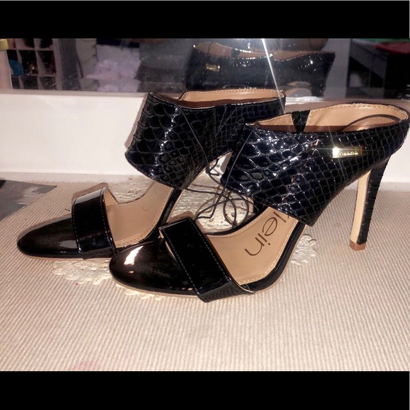 Lorinda Croc-embossed mules - Picture 2 of 3